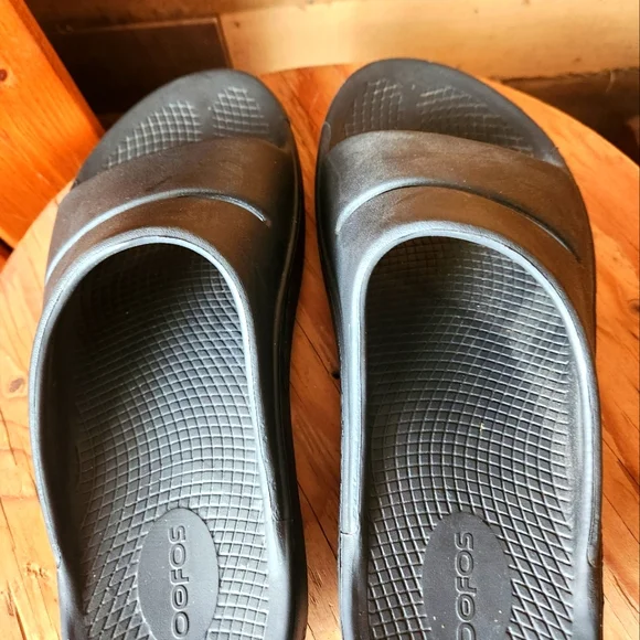 OOFOS OOAHH SANDALS- UNISEX- MEN'S 8 WOMEN'S 10 - Picture 5 of 7